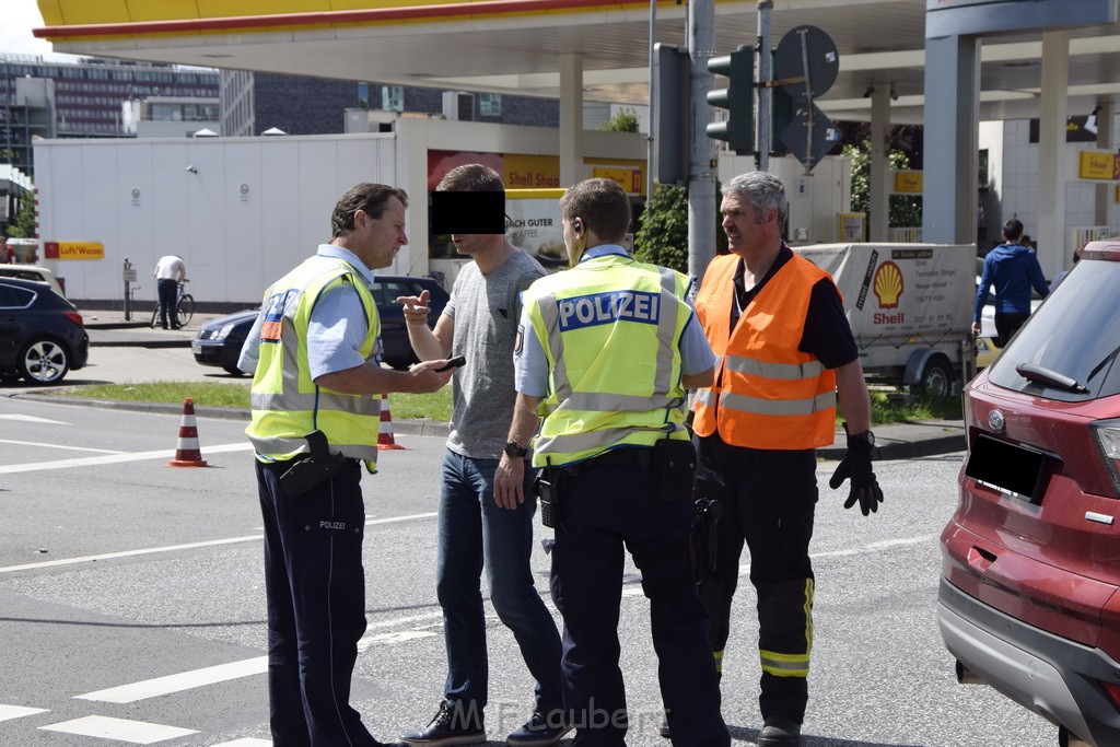 VU Koeln Deutz Mesekreisel P076.JPG - Miklos Laubert